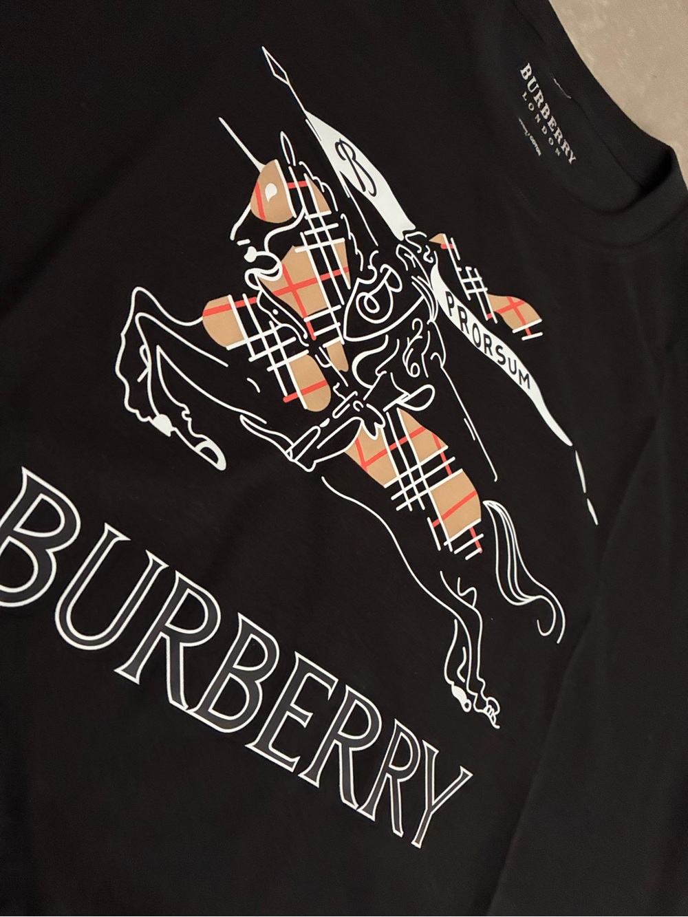 New Men’s Luxury Graphic Black Designer T-shirt Size XXL